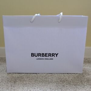Burberry White Shopping Tote Bag